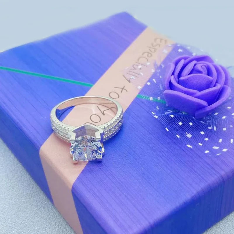 2-Carat Sterling Silver D Color VVS1 Moissanite Engagement Ring