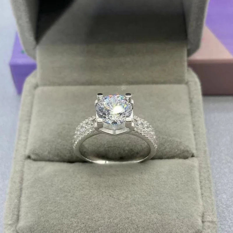 2-Carat Sterling Silver D Color VVS1 Moissanite Engagement Ring