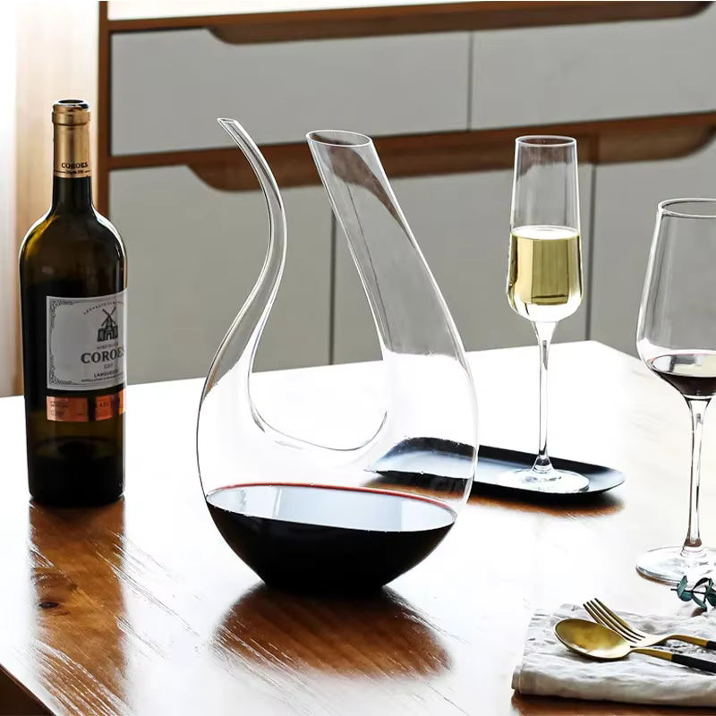 Hand-Blown Crystal Wine Decanter 1.5L - Lead-Free U-Shaped Glass Aerator for Wine & Whiskey, Premium Bar Accessories for Home Entertainment