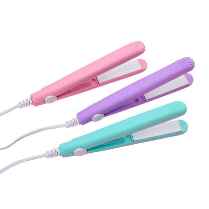 Ultra-Compact Mini Ceramic Hair Straightener – Dual Voltage Flat Iron for Travel, Fast Heat to 200°C, Portable Styling Tool for All Hair Types, Includes Storage Case
